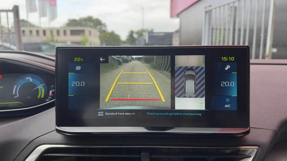 GT | Plug-In Hybride | GT-uitvoering | 360° Parkeercamera | FOCAL Audiosysteem | Stoelverwarming Voor | Stoelmassage Voor | Adaptieve Cruise Control | Climate Control | | Achteruitrijcamera
