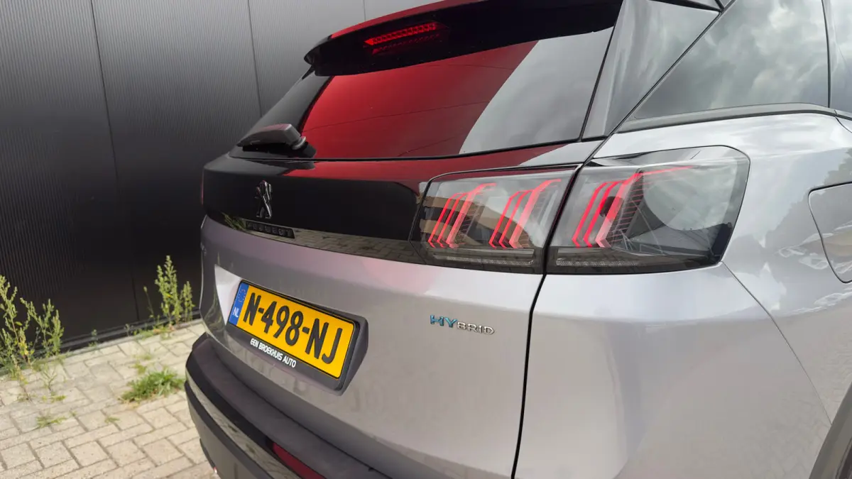 GT | Plug-In Hybride | GT-uitvoering | 360° Parkeercamera | FOCAL Audiosysteem | Stoelverwarming Voor | Stoelmassage Voor | Adaptieve Cruise Control | Climate Control | | Achteruitrijcamera