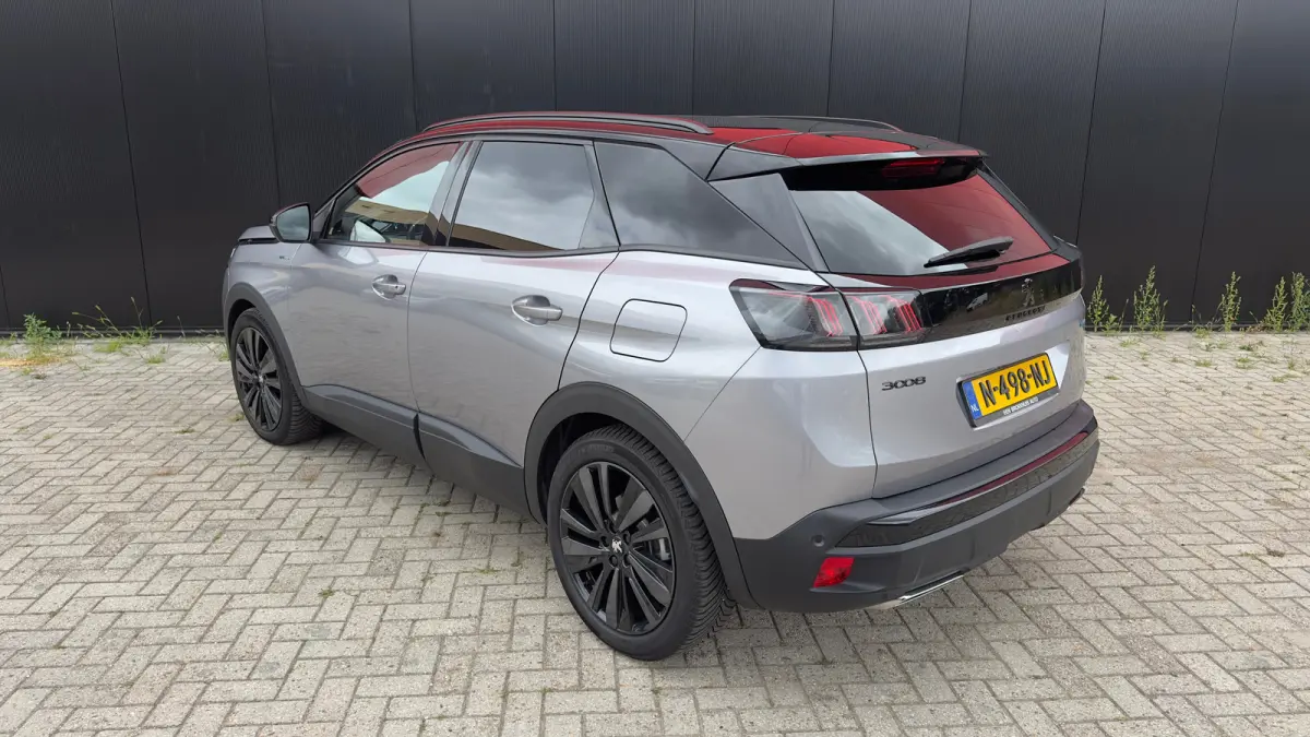 GT | Plug-In Hybride | GT-uitvoering | 360° Parkeercamera | FOCAL Audiosysteem | Stoelverwarming Voor | Stoelmassage Voor | Adaptieve Cruise Control | Climate Control | | Achteruitrijcamera
