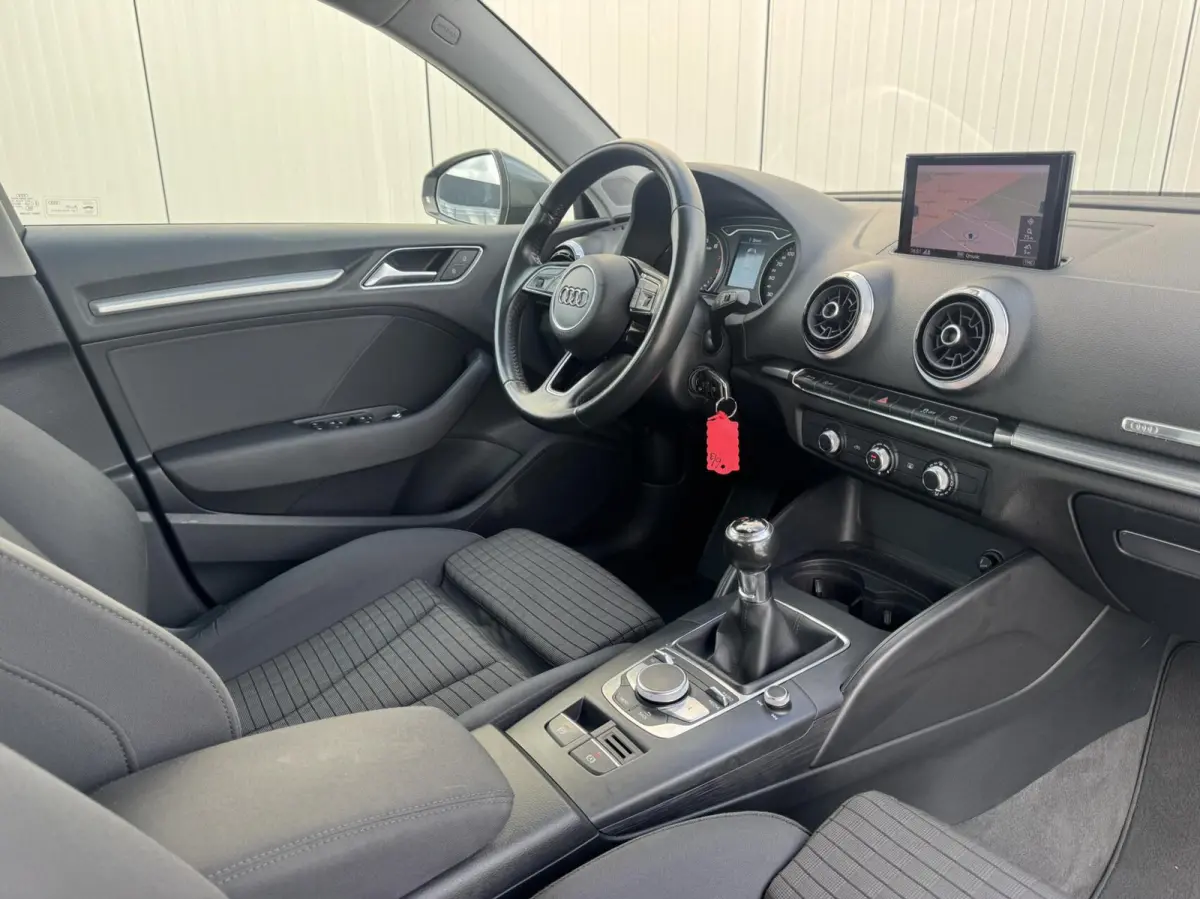 1.0 TFSI Sport Lease Edition|NL-Auto