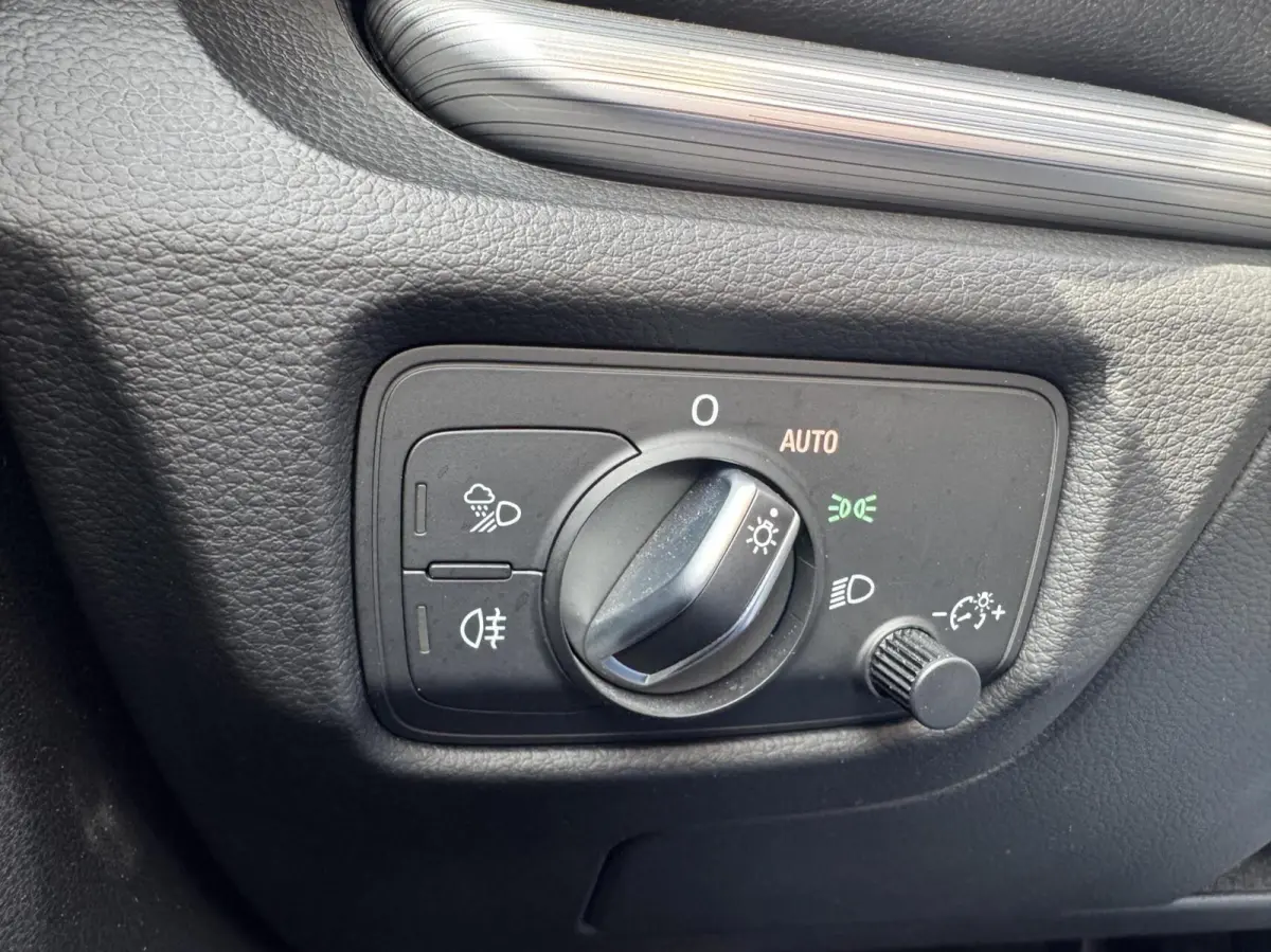 1.0 TFSI Sport Lease Edition|NL-Auto