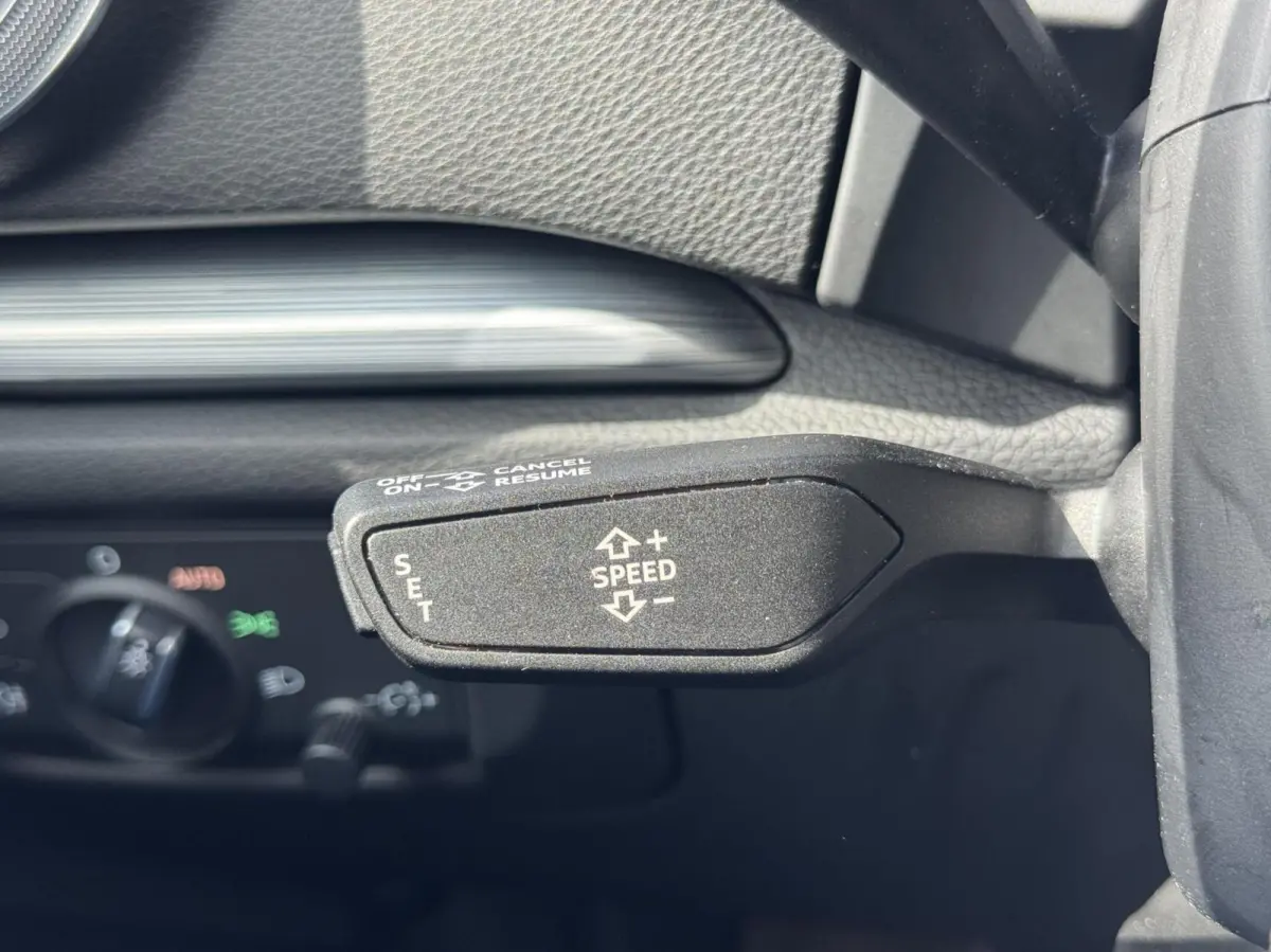 1.0 TFSI Sport Lease Edition|NL-Auto