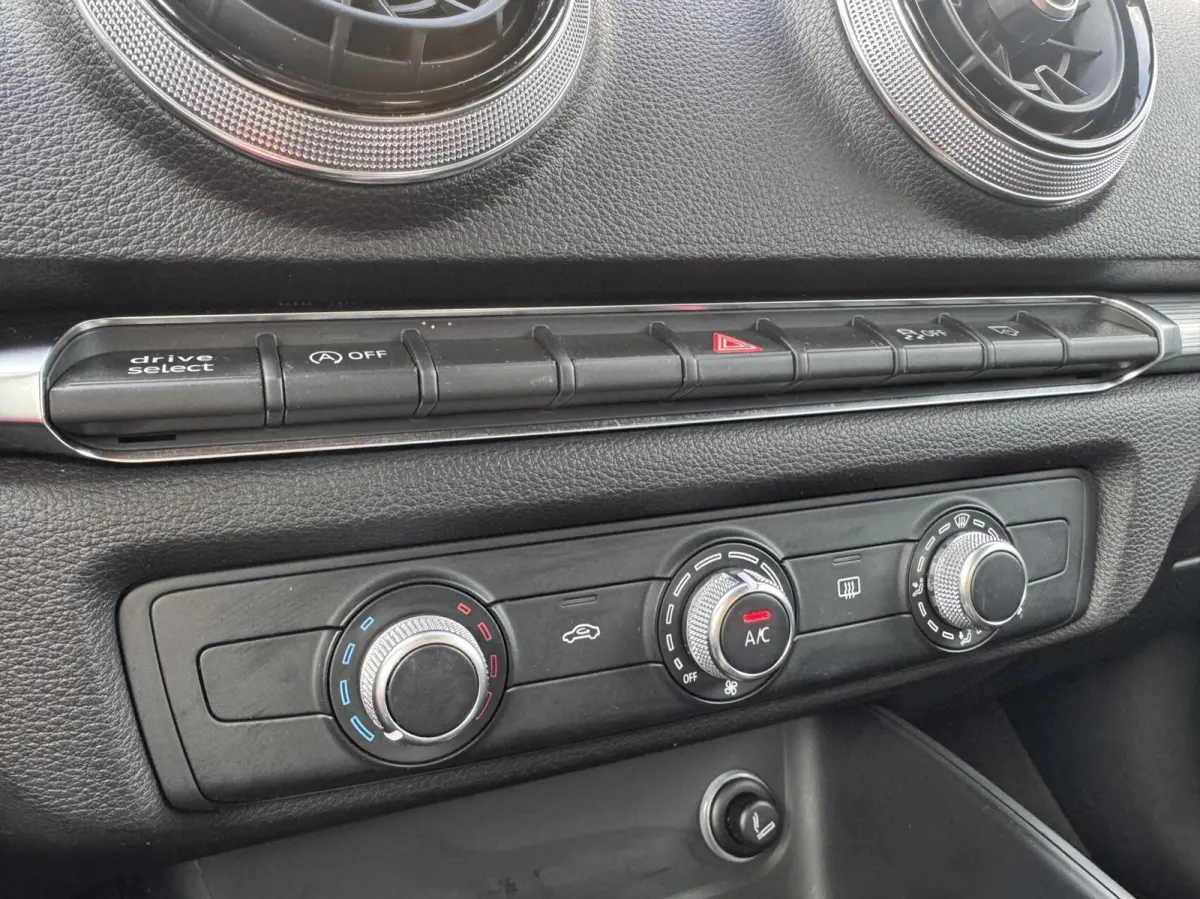 1.0 TFSI Sport Lease Edition|NL-Auto
