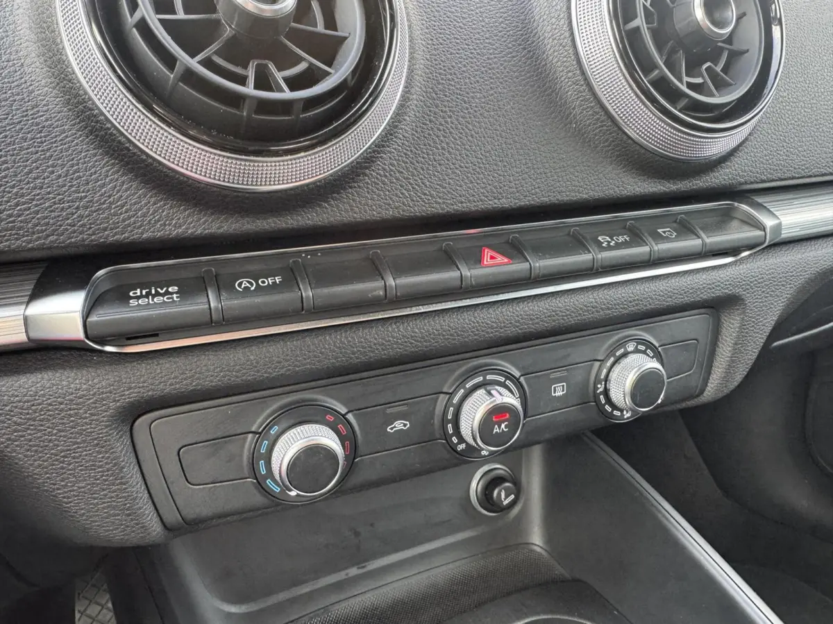 1.0 TFSI Sport Lease Edition|NL-Auto