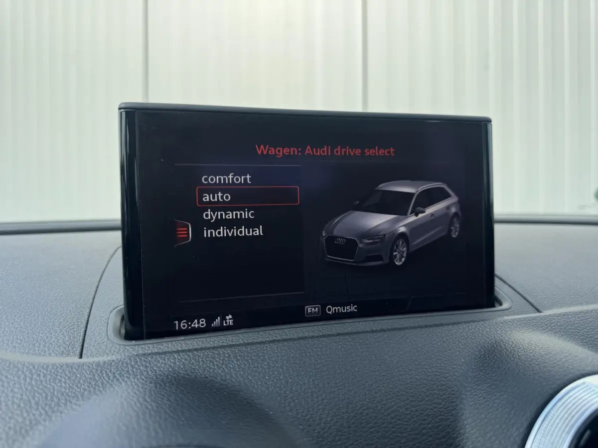 1.0 TFSI Sport Lease Edition|NL-Auto