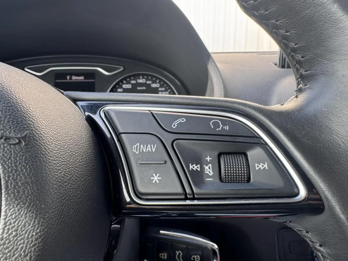 1.0 TFSI Sport Lease Edition|NL-Auto