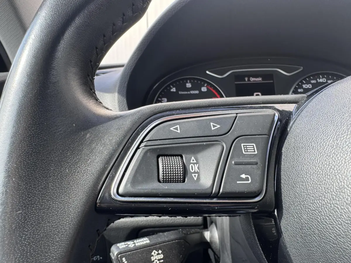 1.0 TFSI Sport Lease Edition|NL-Auto