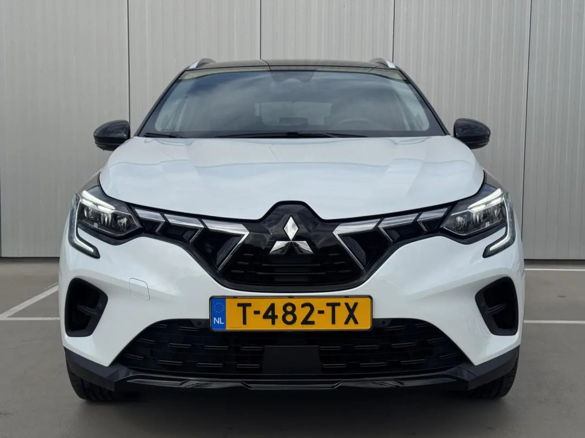 1.6 HEV AT First Edition|NL-Auto|Navi|LED