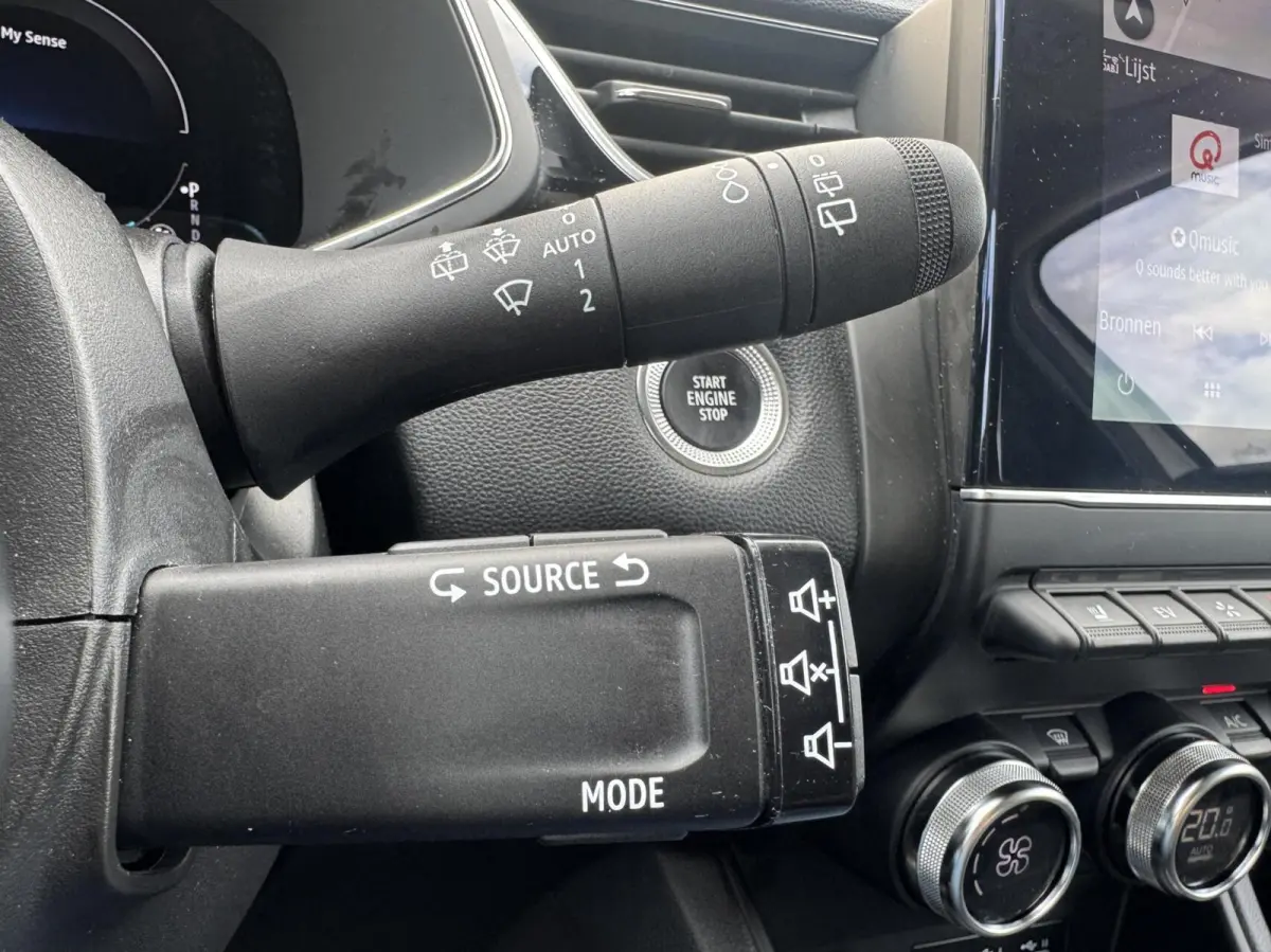 1.6 HEV AT First Edition|NL-Auto|Navi|LED