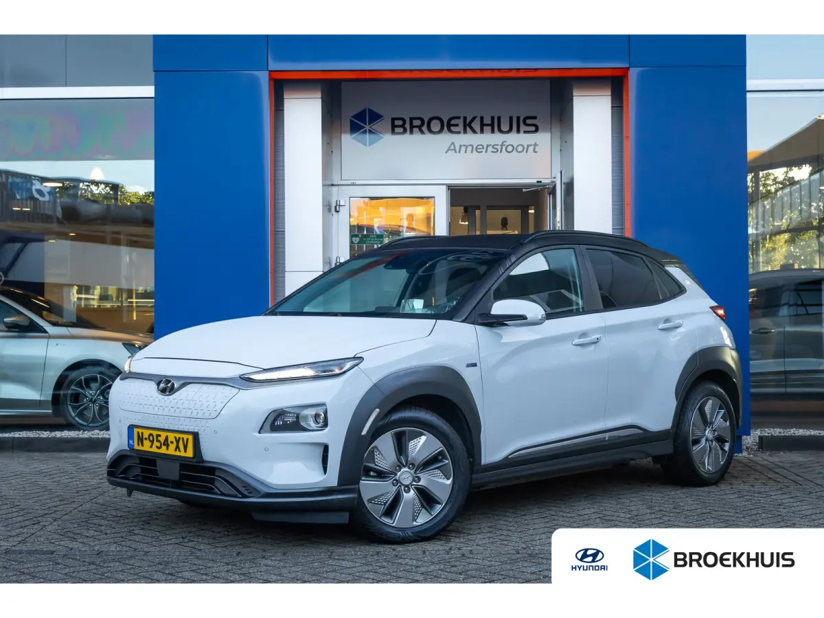EV Comfort 64 kWh | Head-Up | Apple Carplay/Android Auto | Leder | Adaptive Cruise Control | Achteruitrijcamera standaard | Apple Carplay/Android Auto|telefoonintegratie premium | DAB ontvan