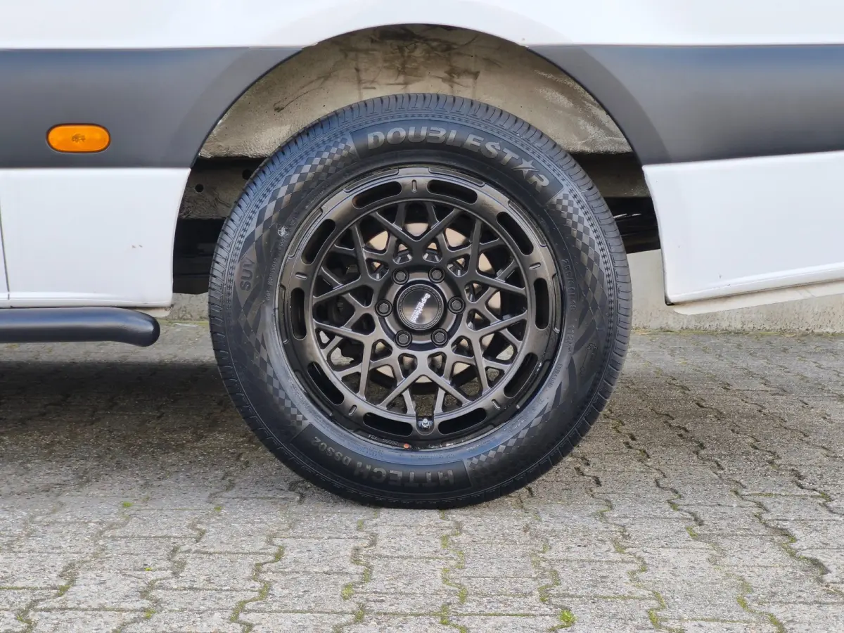 316 RWD AUTOMAAT 3500KG TREKHAAK L2H2 AIRCO CRUISE