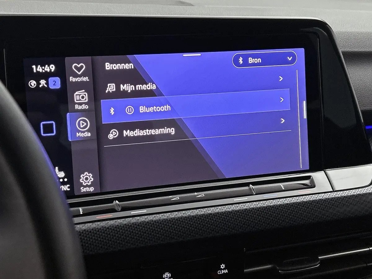 1.0 eTSI Life | 110 PK | Automaat | Adaptieve Cruise Control | Trekhaak | Stoelverwarming | Stuurverwarming |