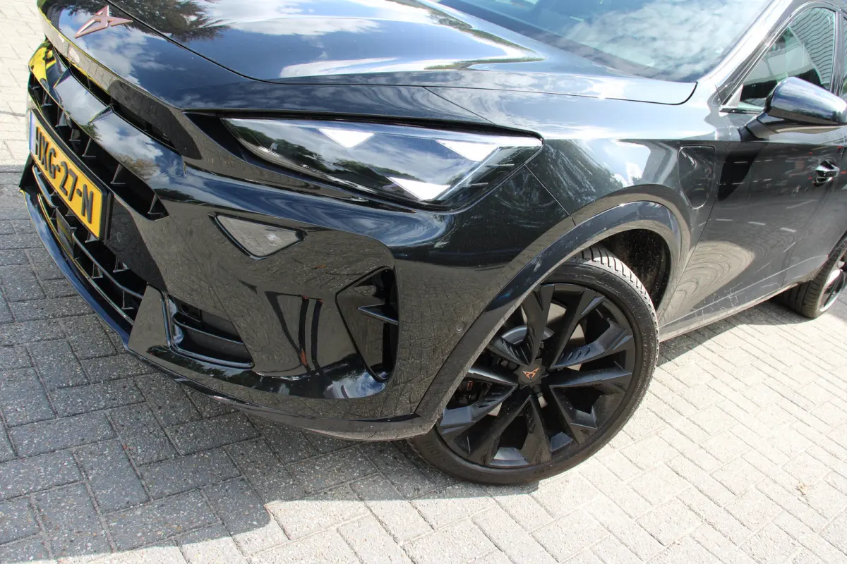 VZ Performance | NL-AUTO! | 1E EIGENAAR! | 360° CAMERA | STOEL + STUURVERWARMING | ELEKTR. STOEL INCL. MEMORY | ADAPTIVE CRUISE | LANE ASSIST | LED | DEALER OH!
