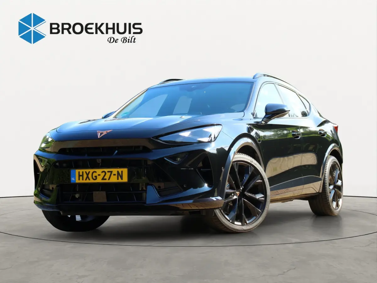 VZ Performance | NL-AUTO! | 1E EIGENAAR! | 360° CAMERA | STOEL + STUURVERWARMING | ELEKTR. STOEL INCL. MEMORY | ADAPTIVE CRUISE | LANE ASSIST | LED | DEALER OH!