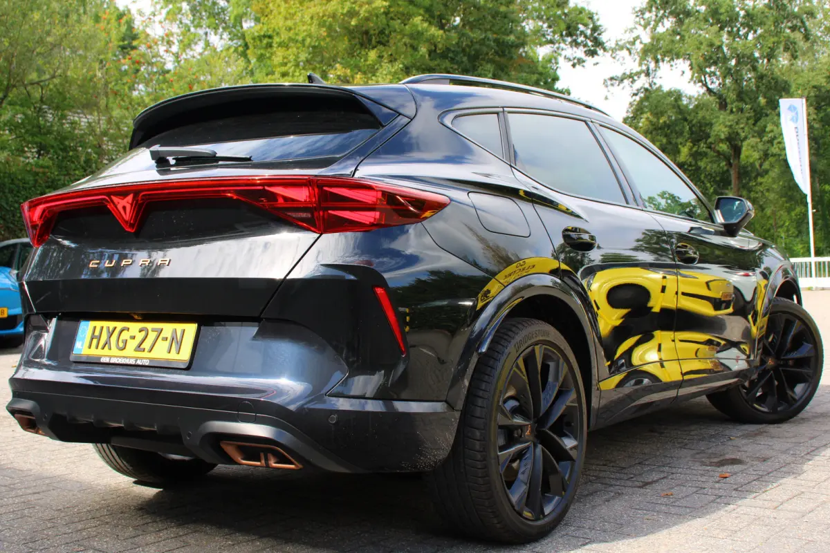 VZ Performance | NL-AUTO! | 1E EIGENAAR! | 360° CAMERA | STOEL + STUURVERWARMING | ELEKTR. STOEL INCL. MEMORY | ADAPTIVE CRUISE | LANE ASSIST | LED | DEALER OH!