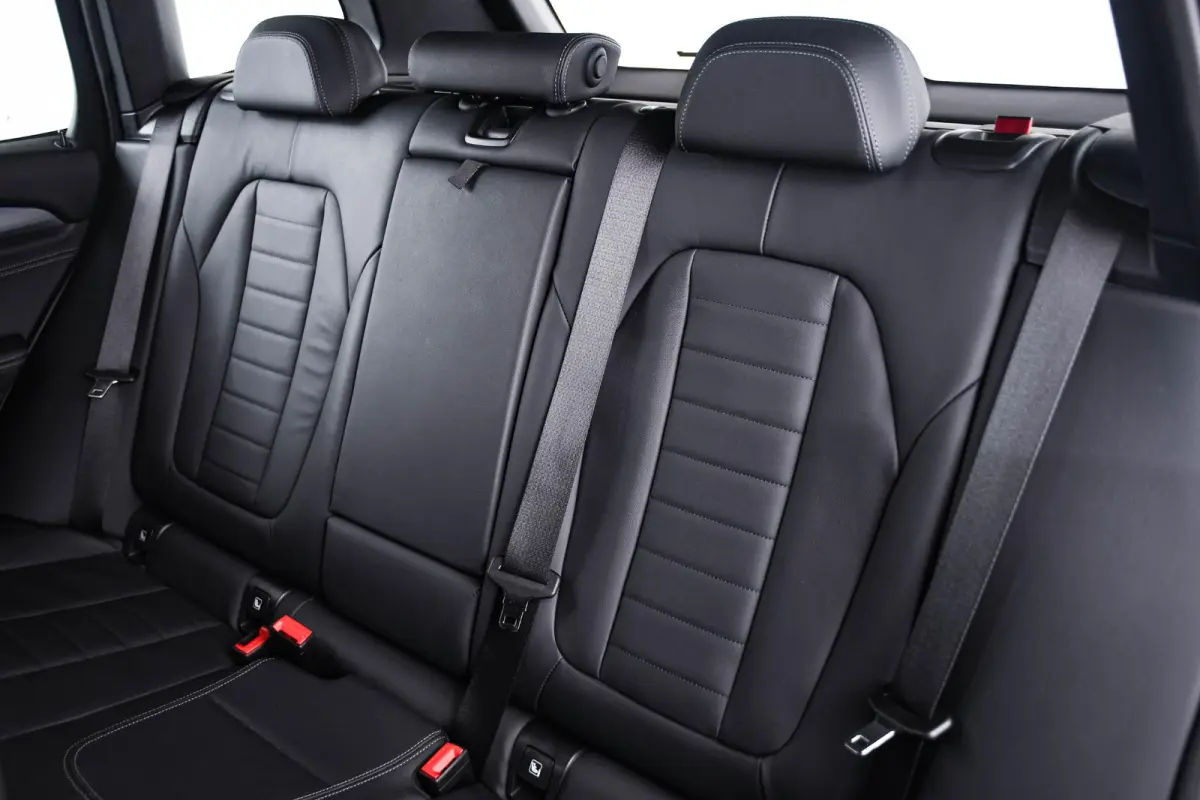 xDrive30e M Sport - Trekhaak - Ambiance verlichting - Parking Assistant - Hifi - Live Cockpit Professional - Sportstoelen -