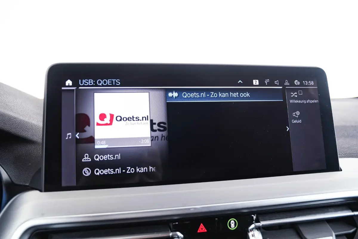 xDrive30e M Sport - Trekhaak - Ambiance verlichting - Parking Assistant - Hifi - Live Cockpit Professional - Sportstoelen -