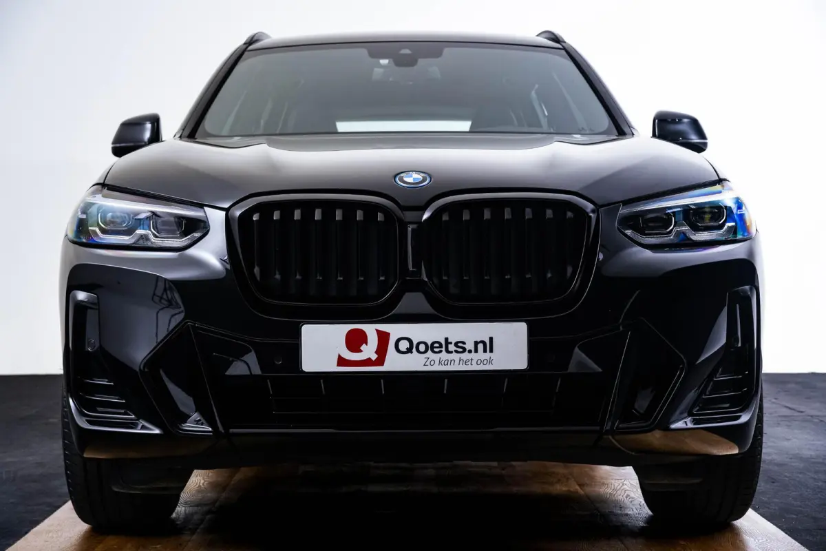 xDrive30e M Sport - Trekhaak - Ambiance verlichting - Parking Assistant - Hifi - Live Cockpit Professional - Sportstoelen -