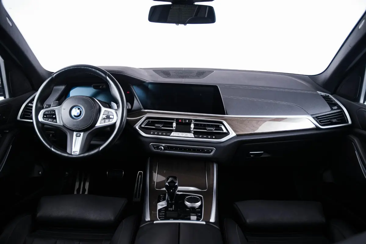 xDrive45e High Executive M Sport - Panoramadak - Driving Assistant Professional - Comfortstoelen - Head up - Warmte Comfort Pack - Stoelventilatie - Soft Close - Parking Assistant Plus - Hif