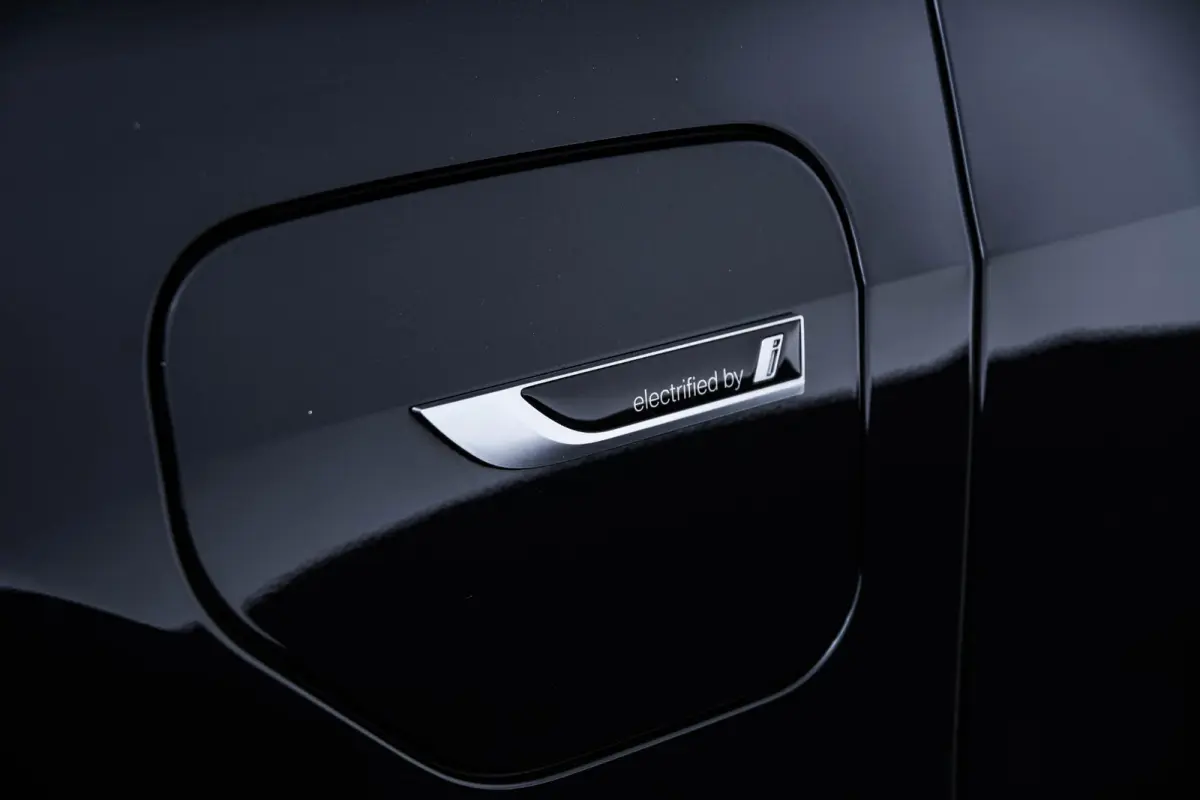 xDrive45e High Executive M Sport - Panoramadak - Driving Assistant Professional - Comfortstoelen - Head up - Warmte Comfort Pack - Stoelventilatie - Soft Close - Parking Assistant Plus - Hif