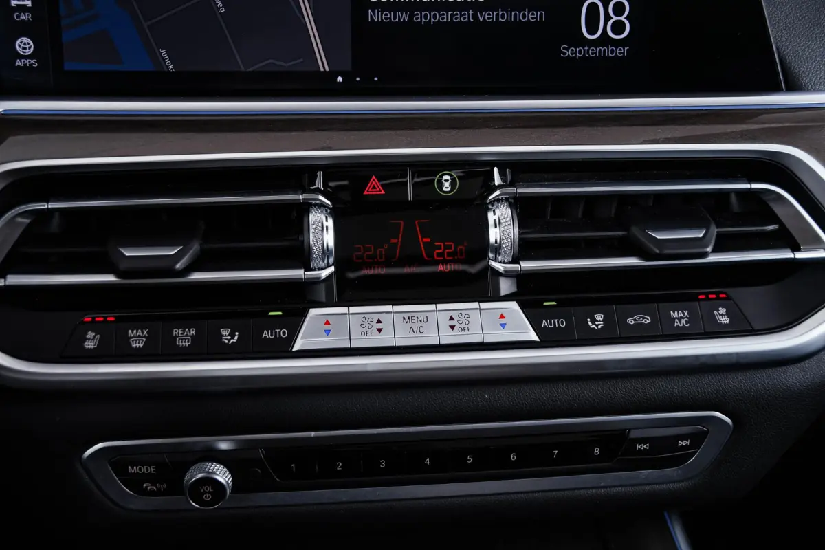 xDrive45e High Executive M Sport - Panoramadak - Driving Assistant Professional - Comfortstoelen - Head up - Warmte Comfort Pack - Stoelventilatie - Soft Close - Parking Assistant Plus - Hif