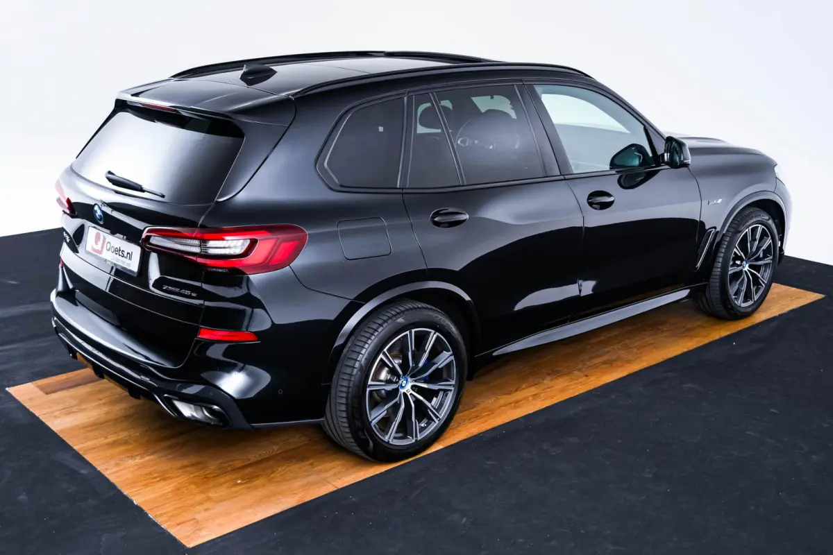 xDrive45e High Executive M Sport - Panoramadak - Driving Assistant Professional - Comfortstoelen - Head up - Warmte Comfort Pack - Stoelventilatie - Soft Close - Parking Assistant Plus - Hif