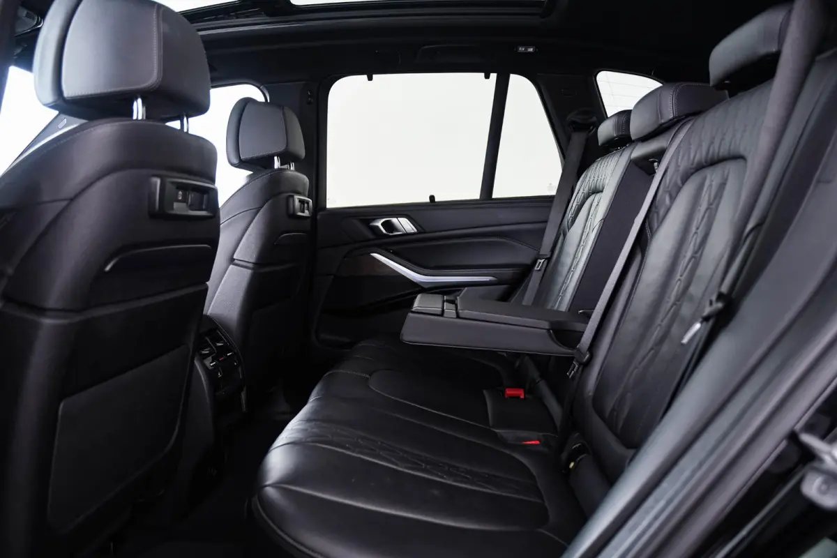 xDrive45e High Executive M Sport - Panoramadak - Driving Assistant Professional - Comfortstoelen - Head up - Warmte Comfort Pack - Stoelventilatie - Soft Close - Parking Assistant Plus - Hif