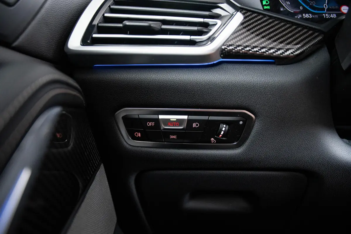 xDrive45e High Executive M Sport - Panoramdak - BMW Laserlight - Driving Assistant Professional - Head up - harman kardon - Stoelventilatie/Massage - Warmte Comfort Pack - Comfortstoelen  -