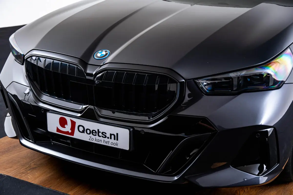 530e M Sport pro - Panoramadak - Driving Assistant Professional - head up - Stoelventilatie - stoelverwarming voor/achter - BMW Iconic Glow - Getinte Ruiten - Comfort Access - Active Guard -