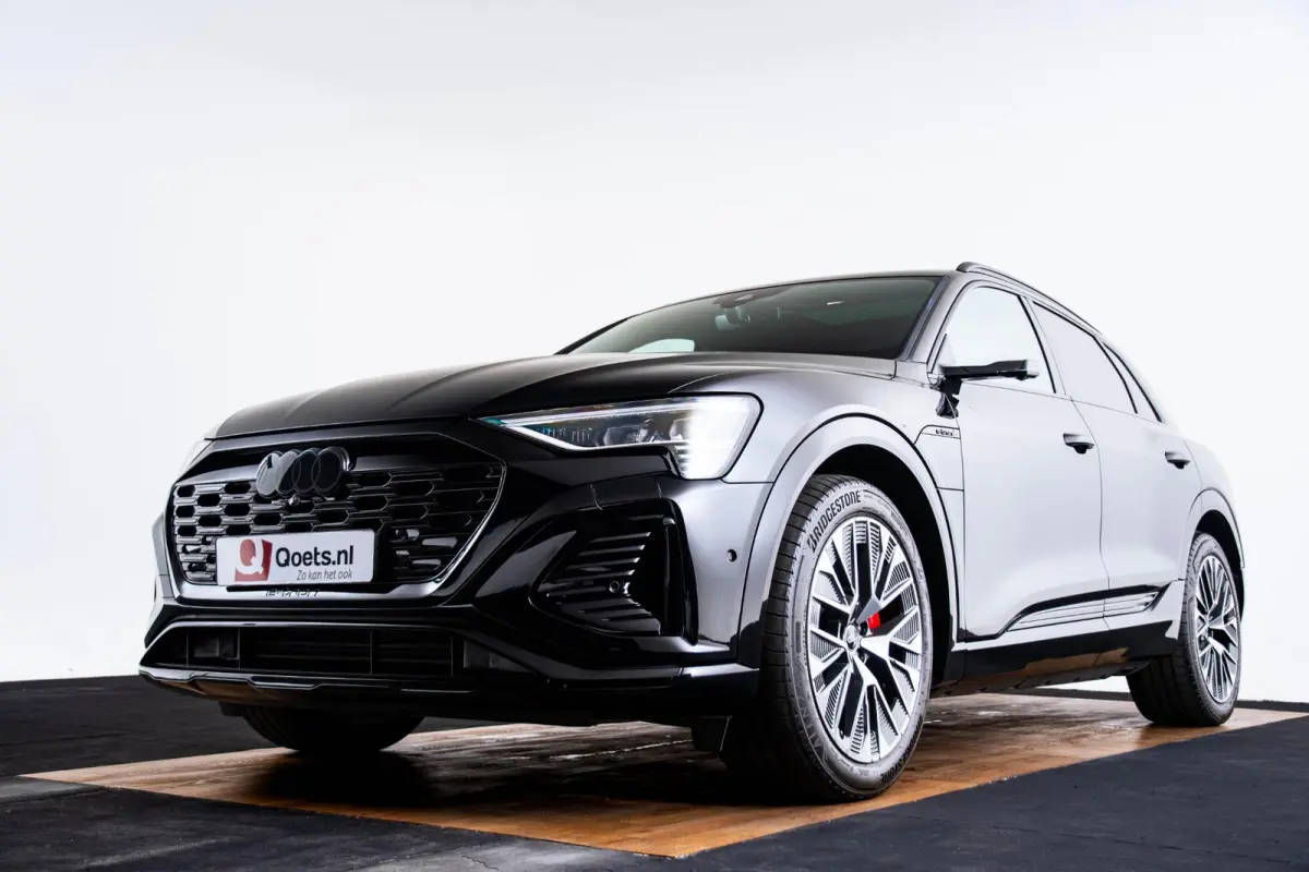 55 quattro S Edition 115 kWh Panoramadak - Adaptieve Cruise Control - Audi virtual mirrors - Stoelverwarming vóór - Elektrisch verstelbaar stuurwiel - Uitgebreide interieurvoorverwarming -