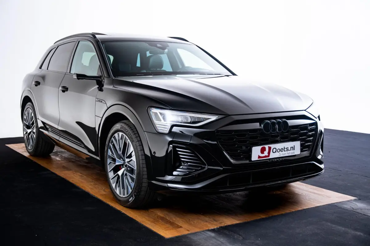 55 quattro S Edition 115 kWh Panoramadak - Adaptieve Cruise Control - Audi virtual mirrors - Stoelverwarming vóór - Elektrisch verstelbaar stuurwiel - Uitgebreide interieurvoorverwarming -