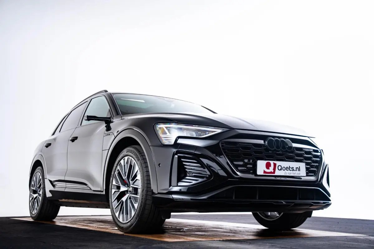 55 quattro S Edition 115 kWh Panoramadak - Adaptieve Cruise Control - Audi virtual mirrors - Stoelverwarming vóór - Elektrisch verstelbaar stuurwiel - Uitgebreide interieurvoorverwarming -