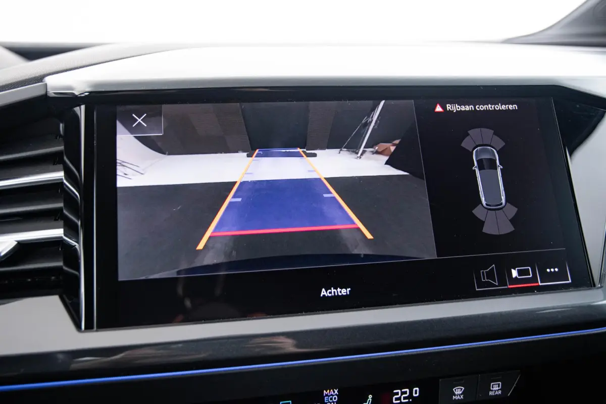 50 quattro Advanced edition 77 kWh Interieurpakket S line - Trekhaak - Comfortpakket plus - MMI navigatie pro - Assistentiepakket plus - Dynamic pakket plus - Veiligheidspakket plus - Sonos 