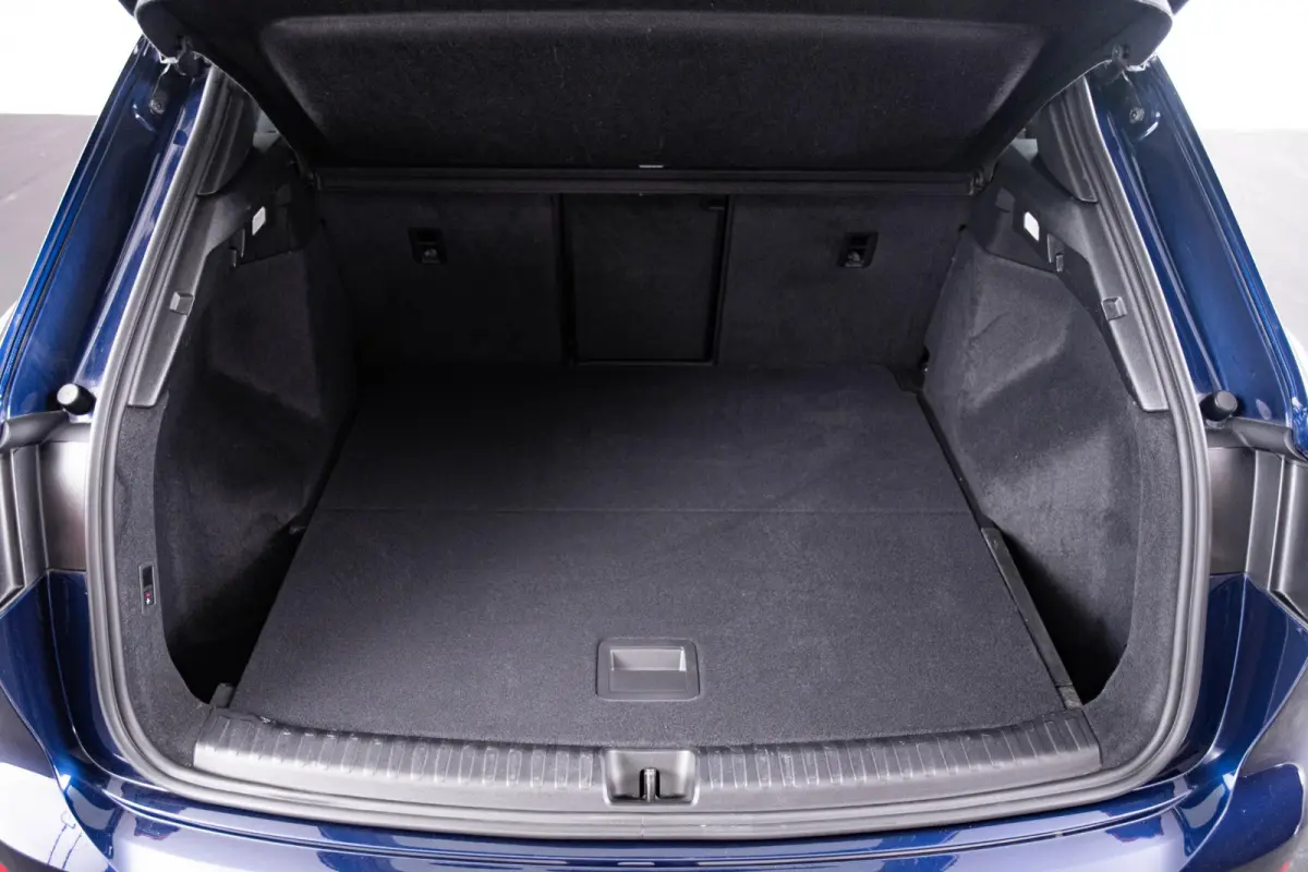 50 quattro Advanced edition 77 kWh Interieurpakket S line - Trekhaak - Comfortpakket plus - MMI navigatie pro - Assistentiepakket plus - Dynamic pakket plus - Veiligheidspakket plus - Sonos 