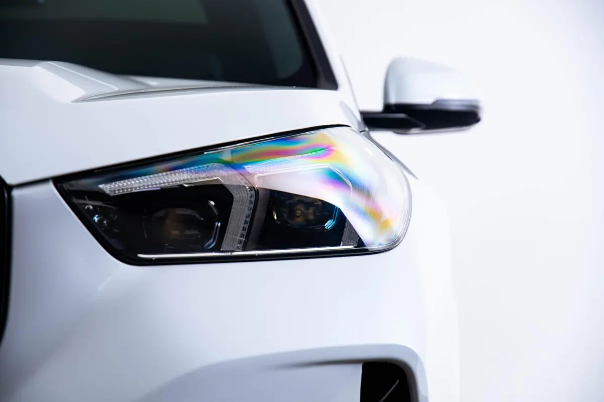 eDrive20 67 kWh M Sport - Panoramadak - Driving Assistant Plus - Head up - Getinte ruiten - Comfort Access - Elektrisch verwarmde voorstoelen - sportstoelen - Grootlichtassistent -