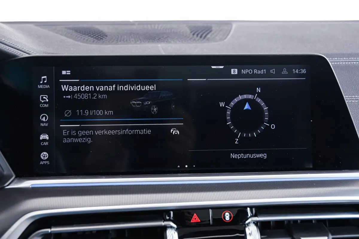 xDrive45e High Executive M-sport - Panoramadak - 21 inch - Comfortstoelen - Comfort Access - Parking Assistant - HiFi System