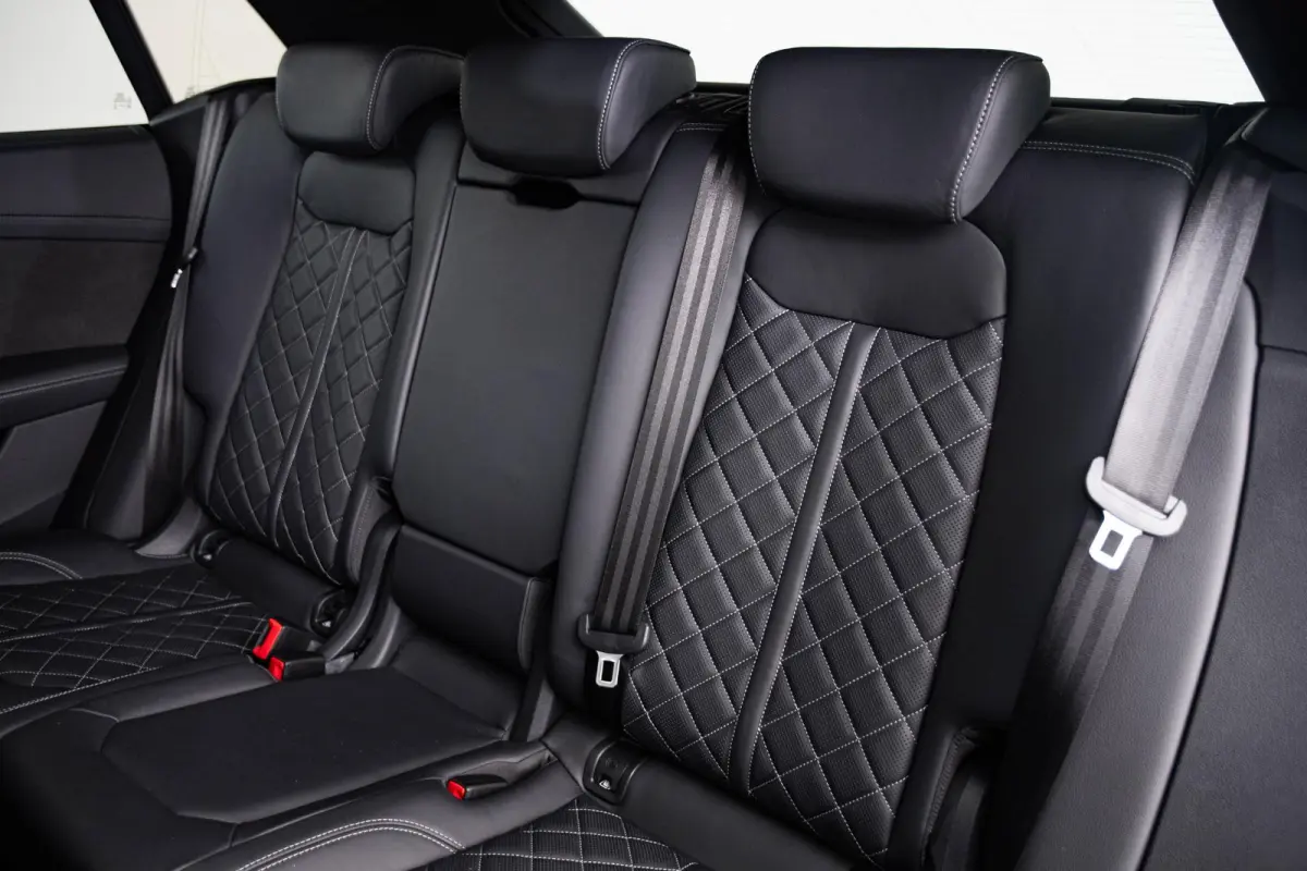 55 TFSI e quattro Pro Line S S line Sportpakket - B&O - Head up - Adaptive air suspension sport - S sportstoelen - Stoelverwarming voor/achter - Stoelventilatie/Massage - Achterbank plus -