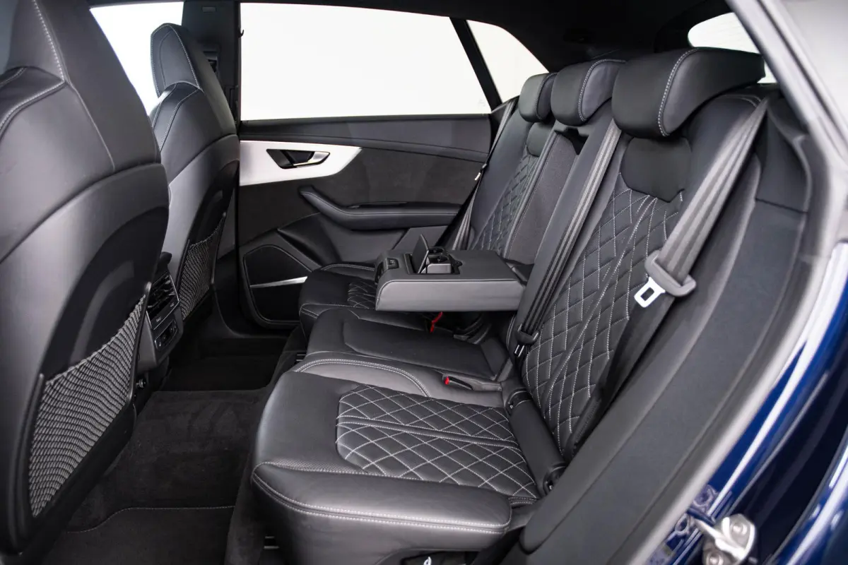 55 TFSI e quattro Pro Line S S line Sportpakket - B&O - Head up - Adaptive air suspension sport - S sportstoelen - Stoelverwarming voor/achter - Stoelventilatie/Massage - Achterbank plus -