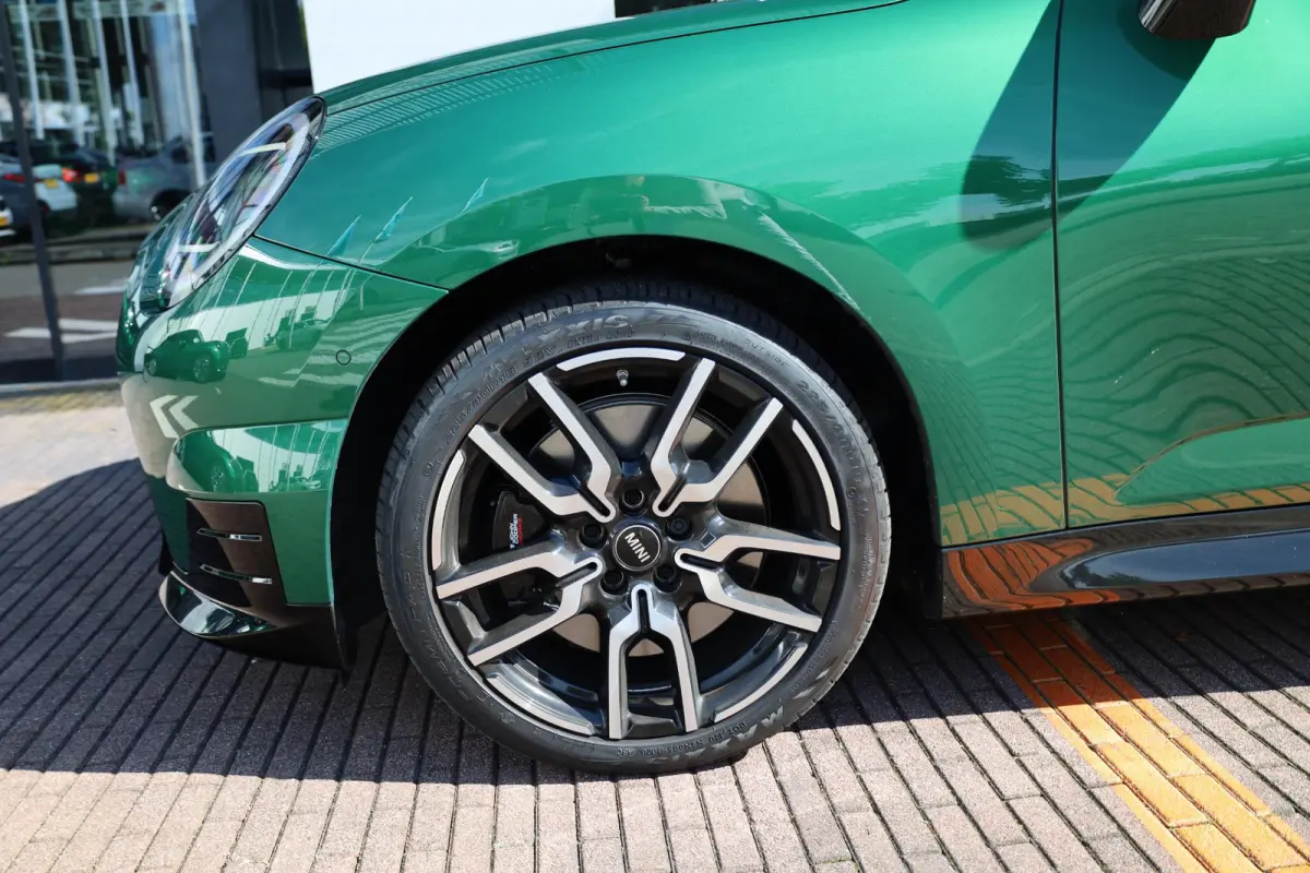 3-Deurs SE John Cooper Works + pakket XL | SOH 100% |