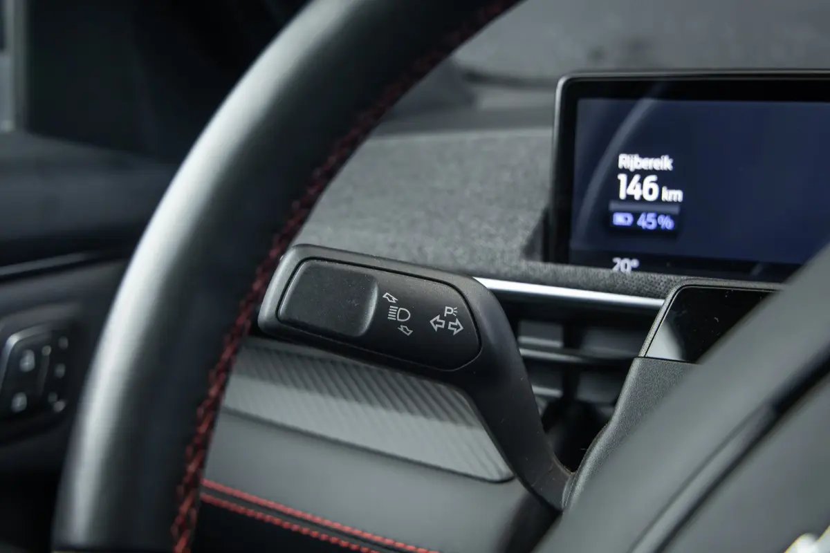 Premium AWD 75 kWh | Panoramdak | B&O Audio | Dodehoek detcetie | Memory-seat | 360 camera | Leder | Adaptieve cruise | LED