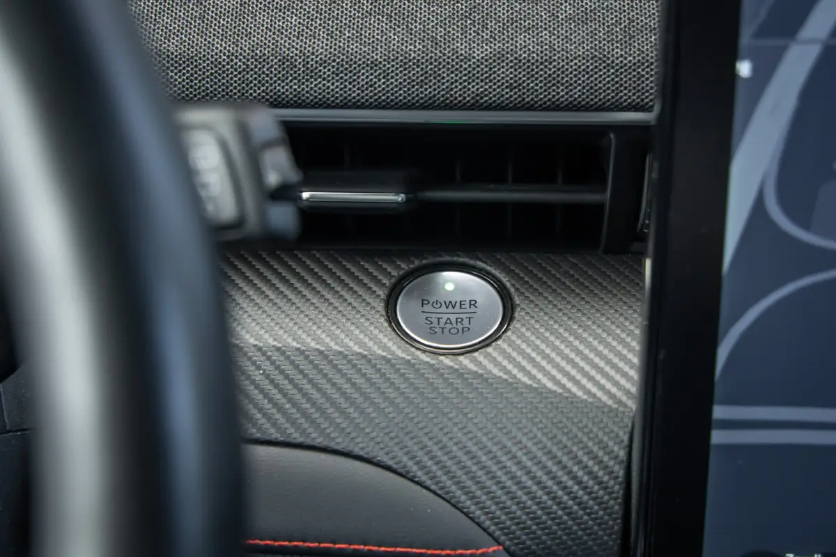 Premium AWD 75 kWh | Panoramdak | B&O Audio | Dodehoek detcetie | Memory-seat | 360 camera | Leder | Adaptieve cruise | LED
