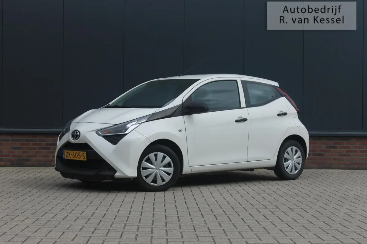 1.0 VVT-i x I 1e Eigenaar I Dealer onderhouden I NL-auto