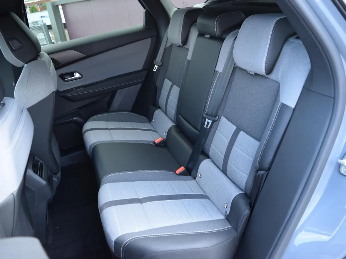 1.2 Turbo Hybrid Business Edition | PANORAMADAK | COMFORT PLUS PAKKET | TECHNOLOGIE PLUS PAKKET |