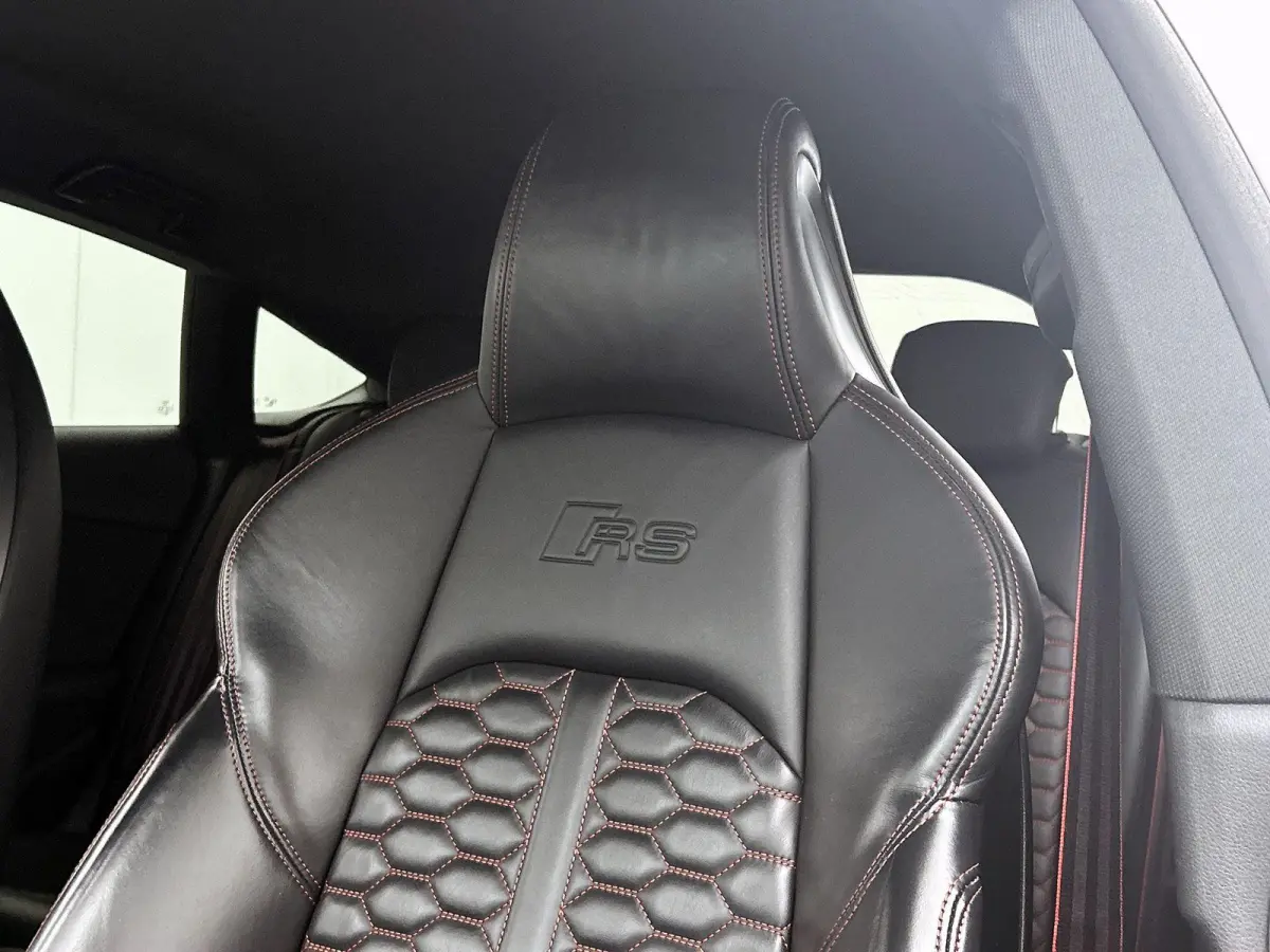 2.9 TFSI RS 5 quattro | RS DYNAMIC | CARBON | KERAMISCH | HEAD-UP | BANG & OLUFSEN | LEDER | ACHTERUITRIJCAMERA | STOELVERWARMING | MEMORY |