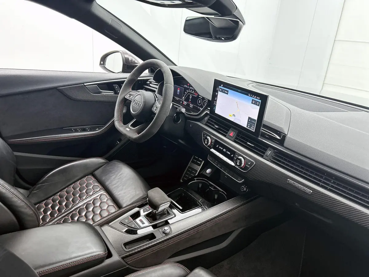2.9 TFSI RS 5 quattro | RS DYNAMIC | CARBON | KERAMISCH | HEAD-UP | BANG & OLUFSEN | LEDER | ACHTERUITRIJCAMERA | STOELVERWARMING | MEMORY |