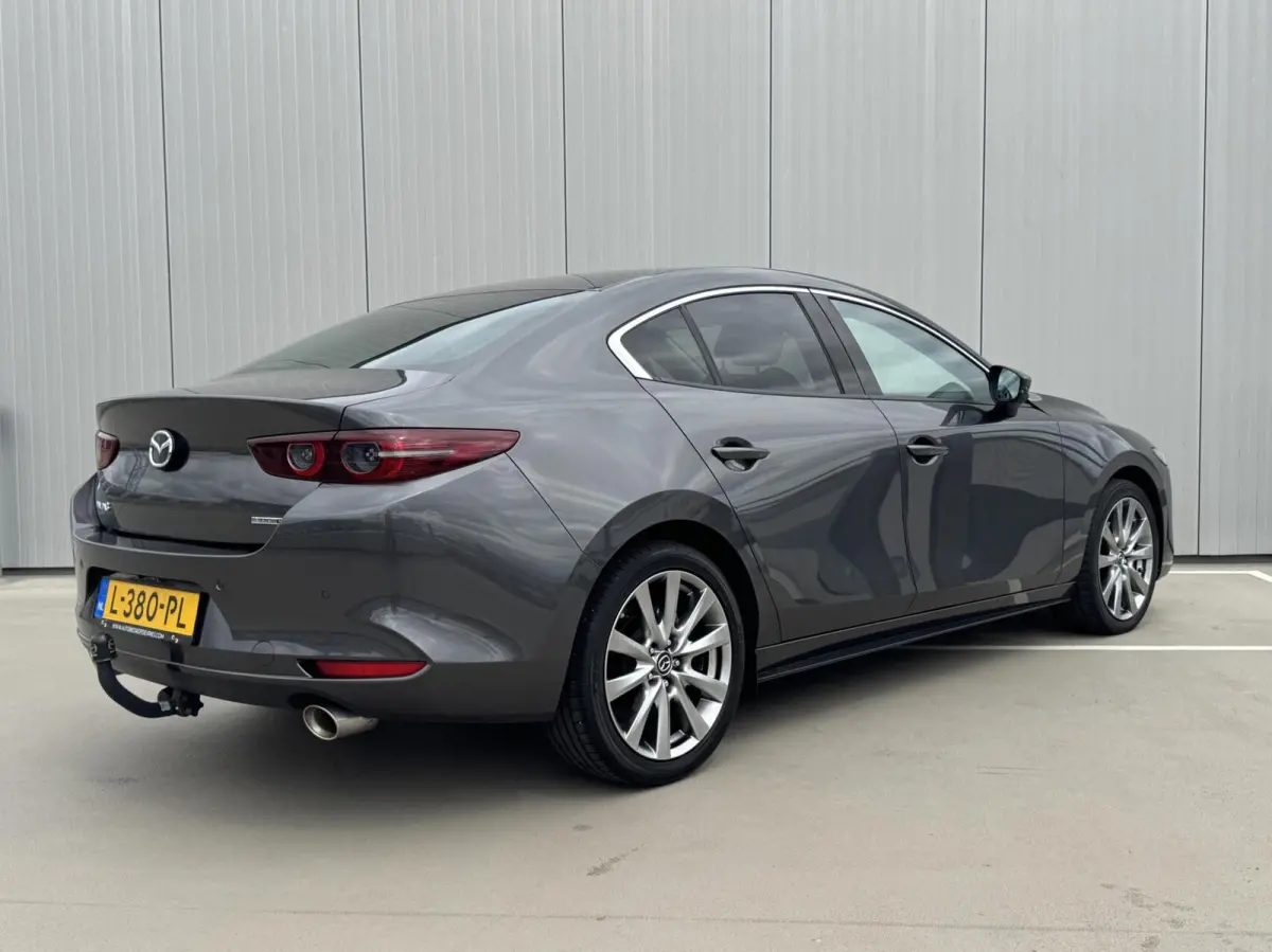 2.0 e-SkyActiv-X M Hybrid 186 Luxury|NL-Auto