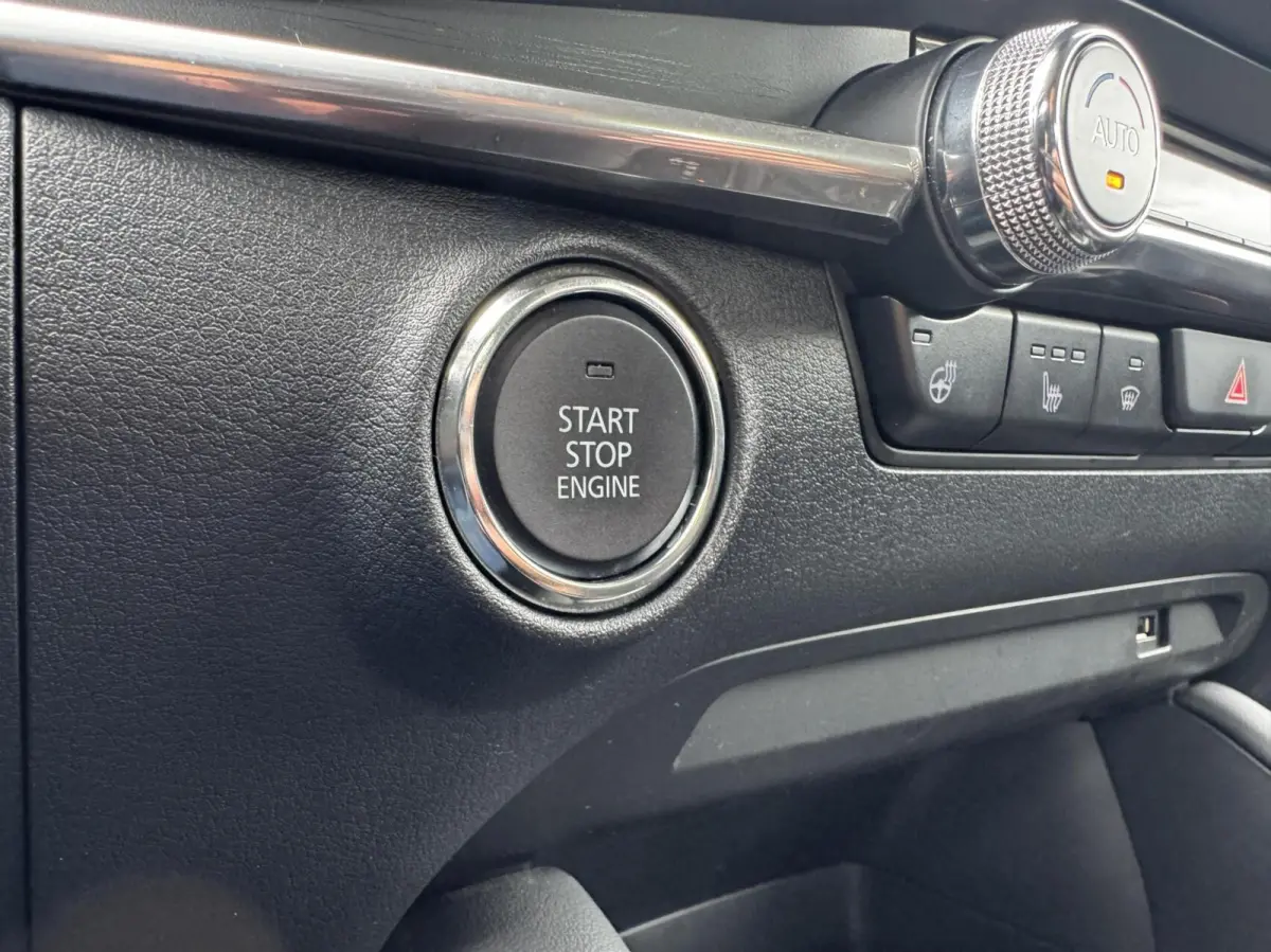 2.0 e-SkyActiv-X M Hybrid 186 Luxury|NL-Auto