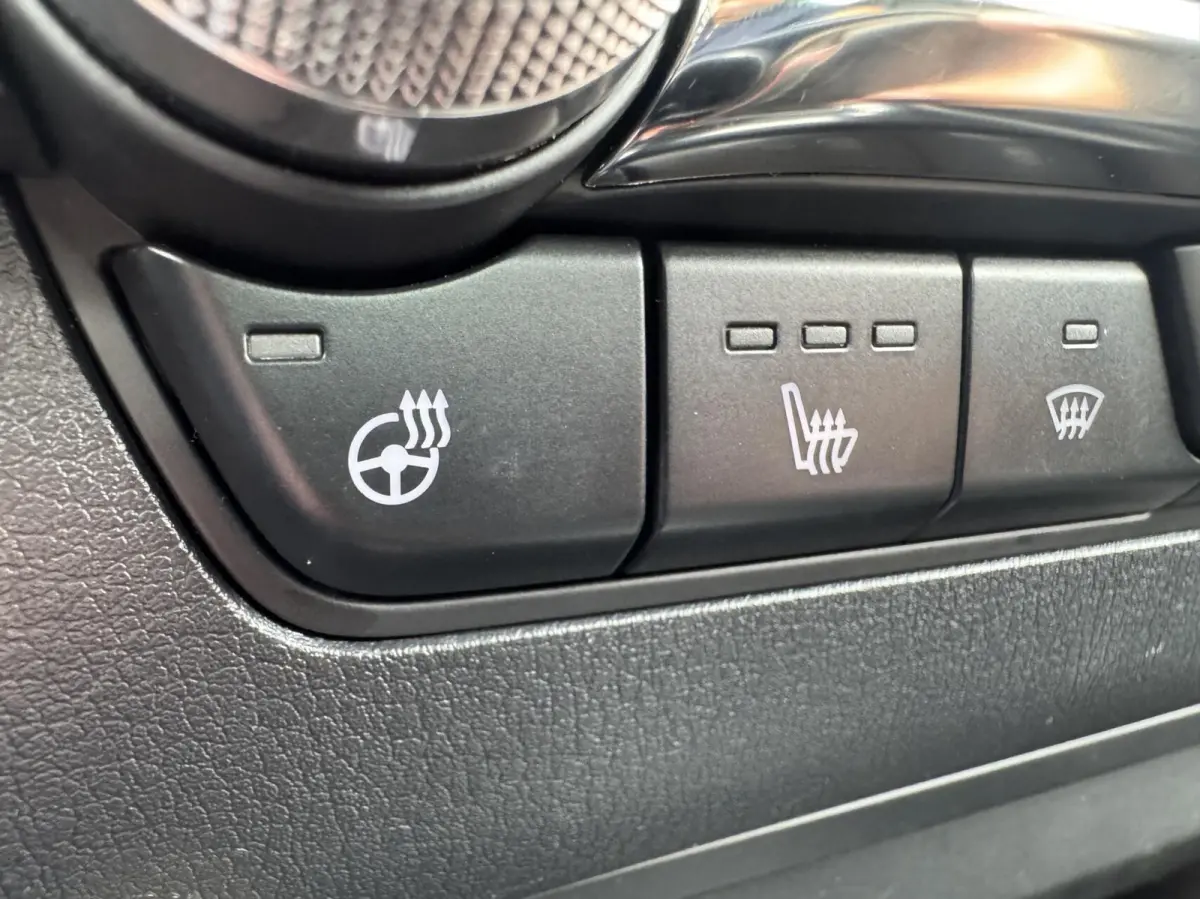 2.0 e-SkyActiv-X M Hybrid 186 Luxury|NL-Auto
