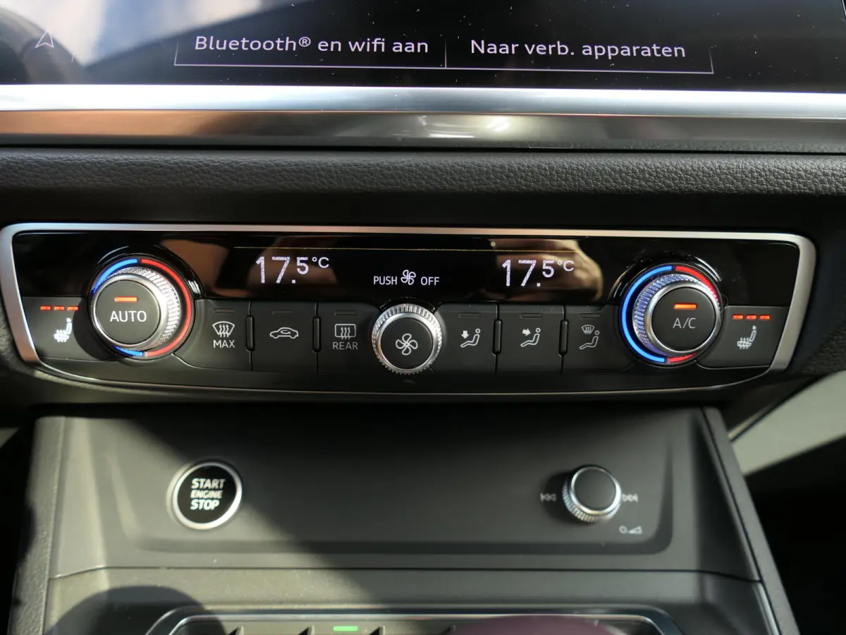 45 TFSI e S-Line | Black optic | Panoramadak | 360°-camera | SONOS | Lederen sportstoelen | Sportstuur | Matrix LED | ACC | 19-inch velgen | Sfeerverlichting | Memory | Elektrische achterkl