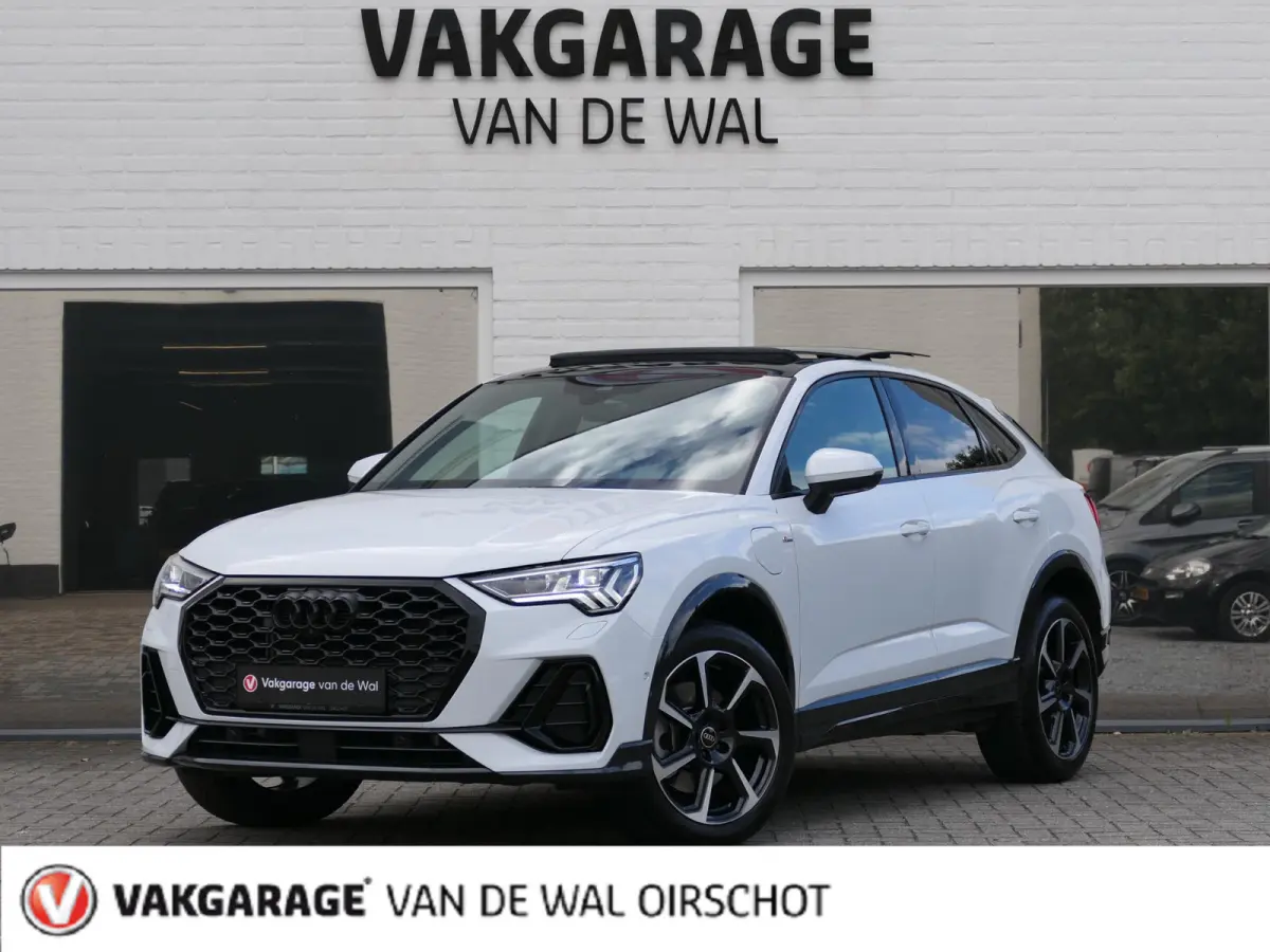 45 TFSI e S-Line | Black optic | Panoramadak | 360°-camera | SONOS | Lederen sportstoelen | Sportstuur | Matrix LED | ACC | 19-inch velgen | Sfeerverlichting | Memory | Elektrische achterkl
